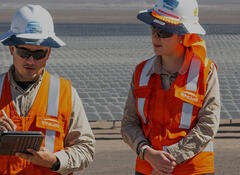 header Mauricio Riquelme